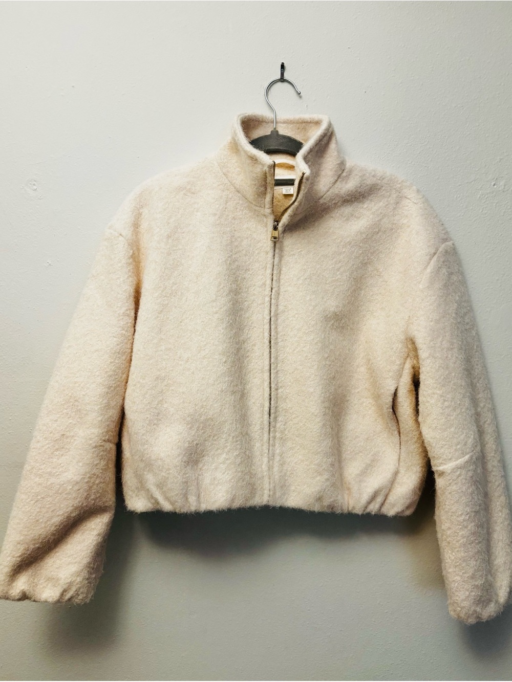 NWOT Zara Ivory-Cream Textured Bomber Jacket with Gold Zipper